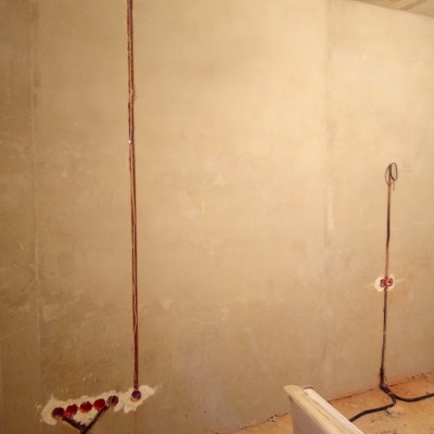 Прокладка силовых и слаботочных сетей