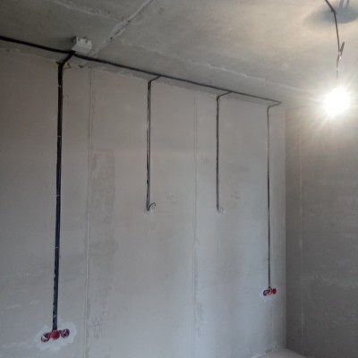 Прокладка силовых и слаботочных сетей