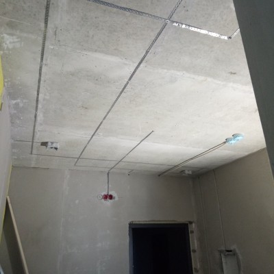 Прокладка силовых и слаботочных сетей